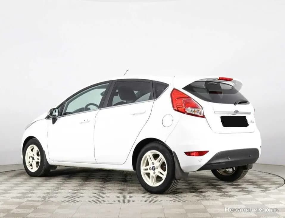 Ford Fiesta 2016 с пробегом — фото 7