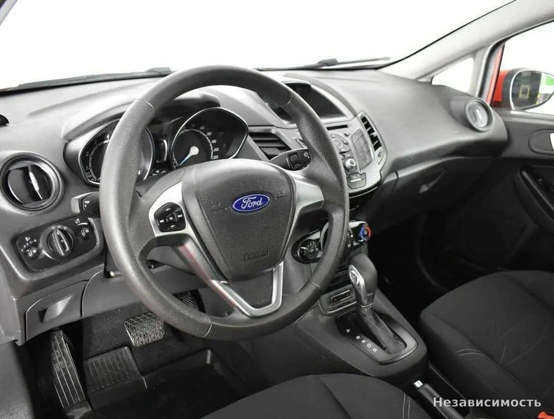 Ford Fiesta 2019 с пробегом — фото 7