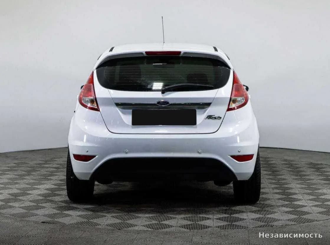 Ford Fiesta 2015 с пробегом — фото 6