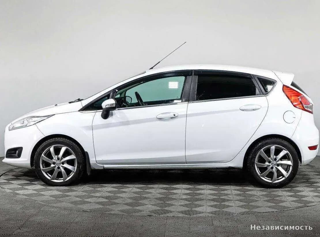 Ford Fiesta 2015 с пробегом — фото 8