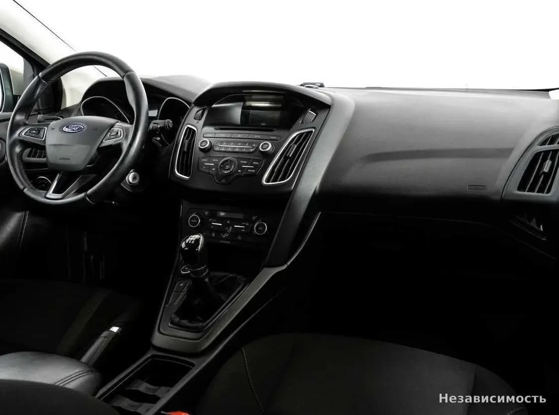 Ford Focus 2017 с пробегом — фото 7
