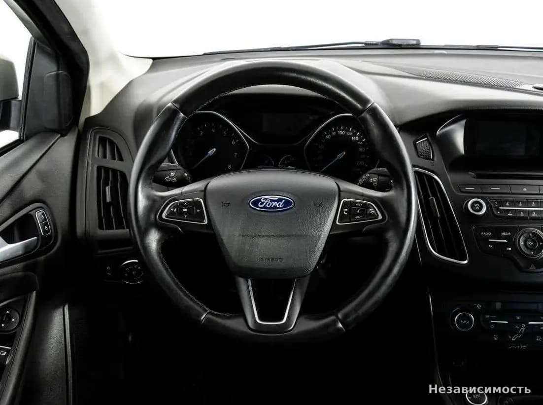 Ford Focus 2017 с пробегом — фото 10