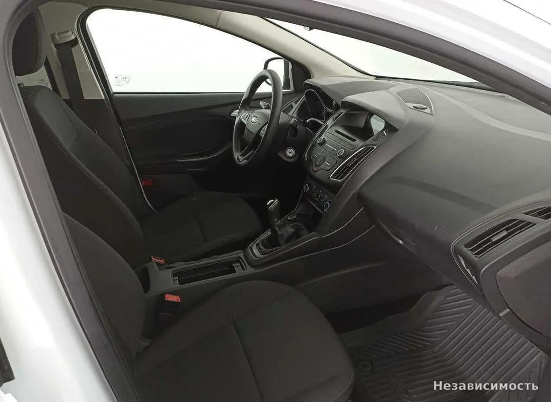 Ford Focus 2018 с пробегом — фото 10