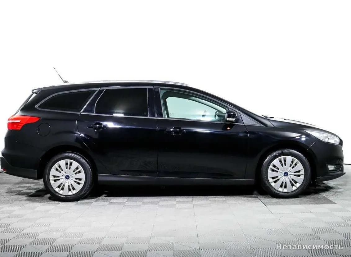 Ford Focus 2019 с пробегом — фото 4