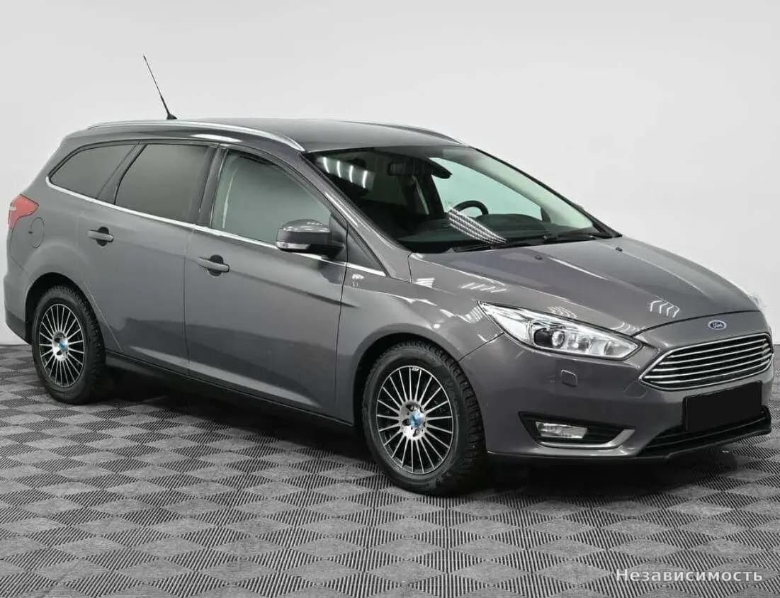 Ford Focus 2016 с пробегом — фото 3