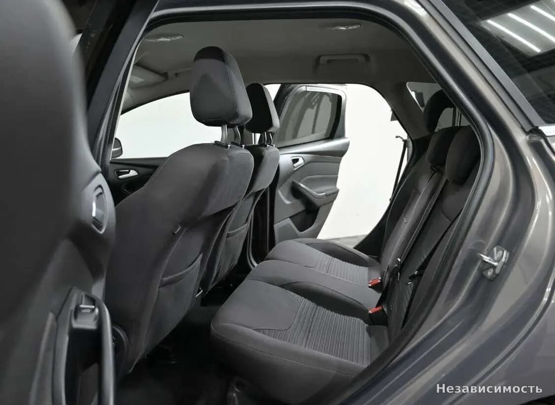 Ford Focus 2016 с пробегом — фото 6