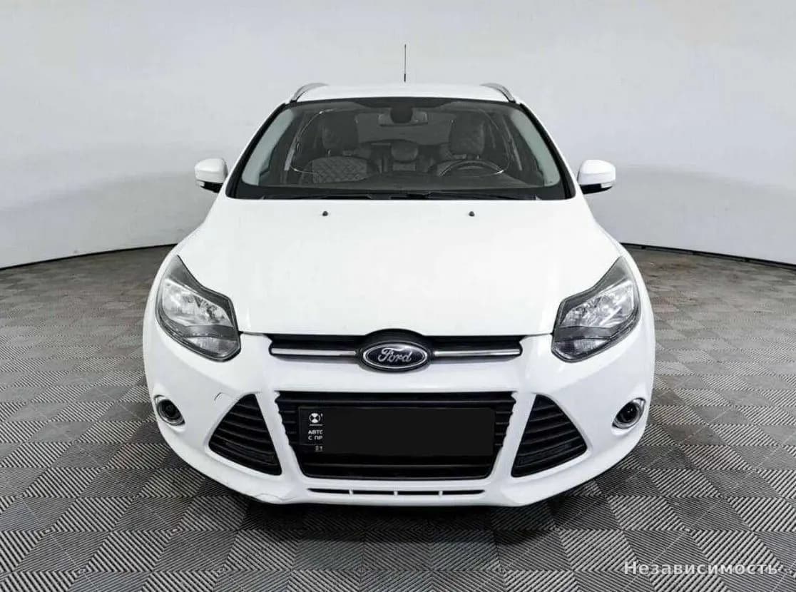 Ford Focus 2012 с пробегом — фото 2