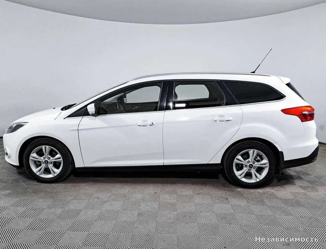 Ford Focus 2012 с пробегом — фото 7
