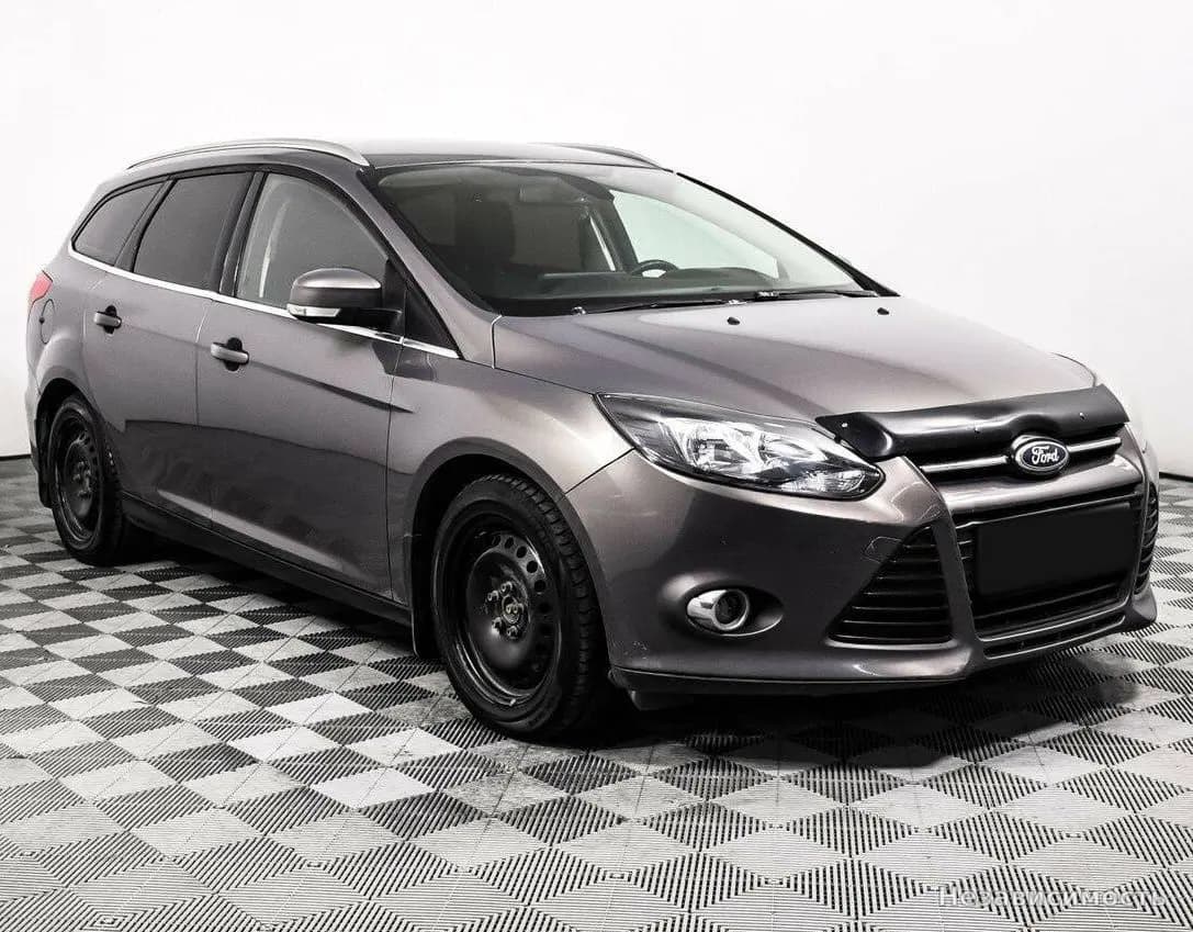 Ford Focus 2013 с пробегом — фото 3