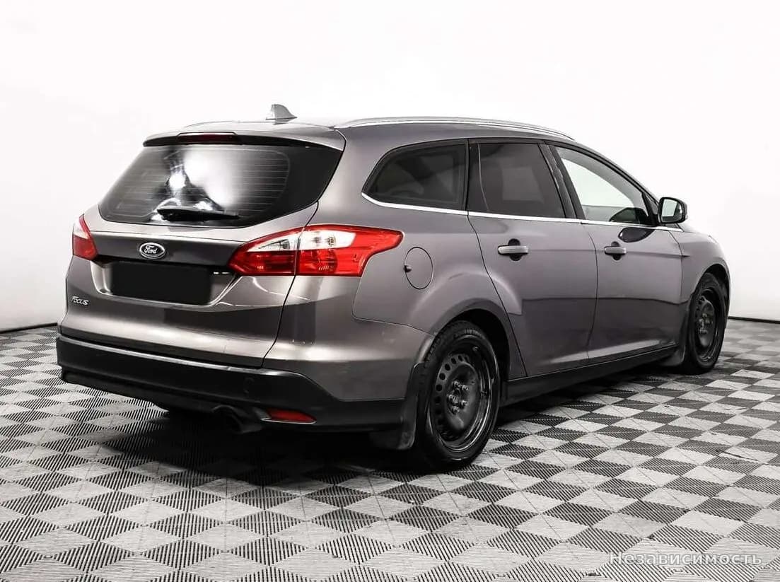 Ford Focus 2013 с пробегом — фото 5