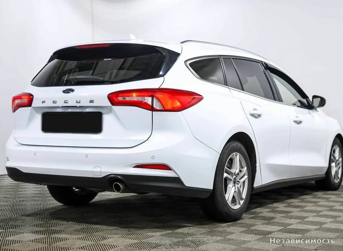 Ford Focus 2019 с пробегом — фото 4