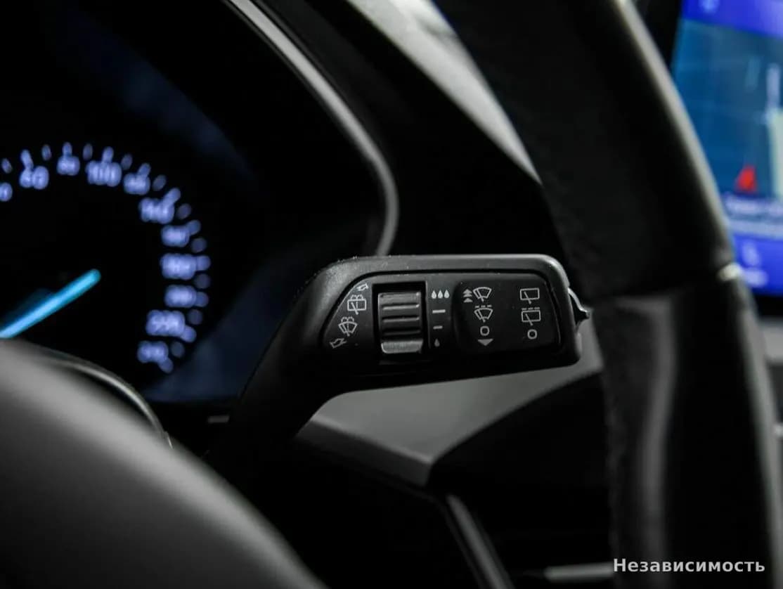 Ford Focus 2019 с пробегом — фото 10