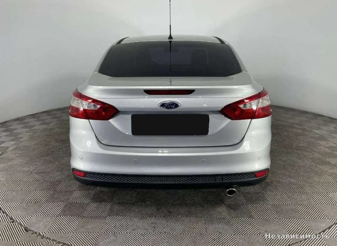 Ford Focus 2014 с пробегом — фото 3