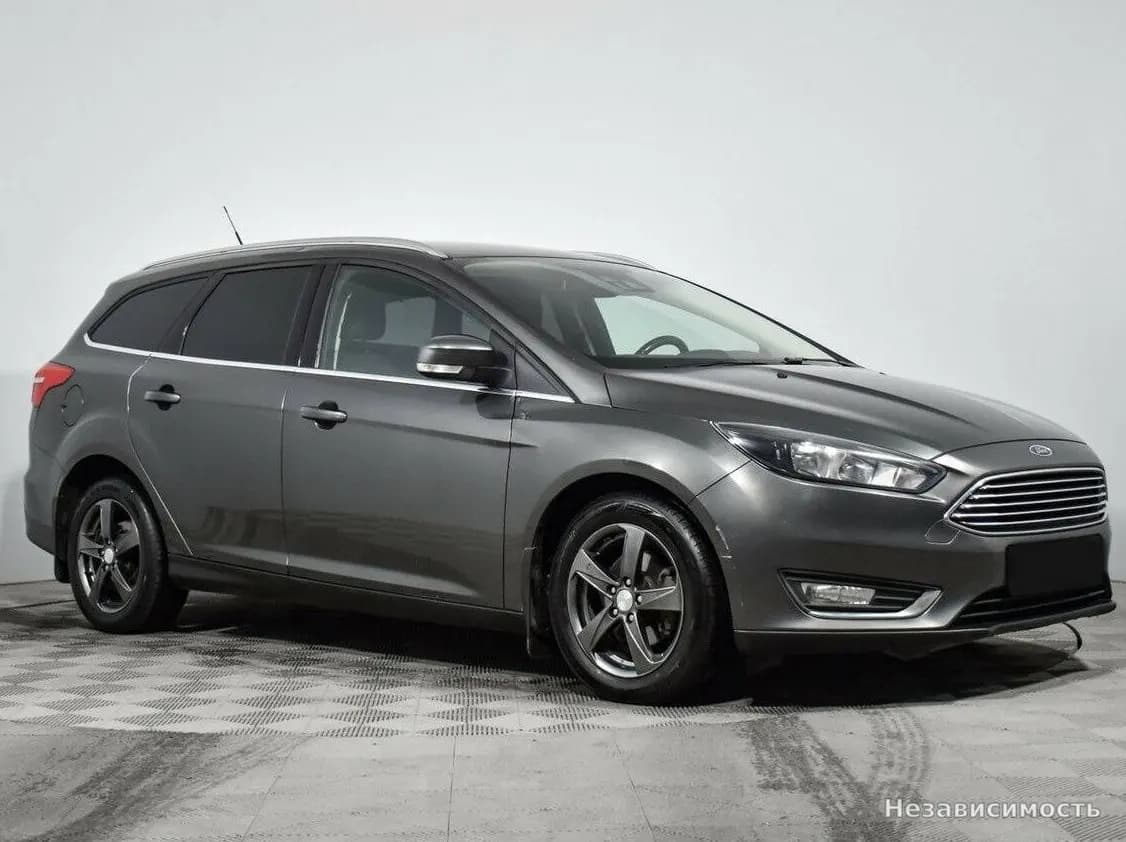 Ford Focus 2017 с пробегом — фото 3