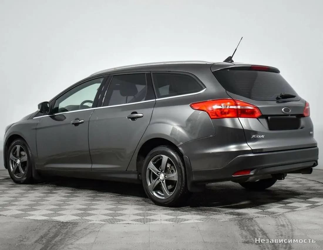 Ford Focus 2017 с пробегом — фото 7