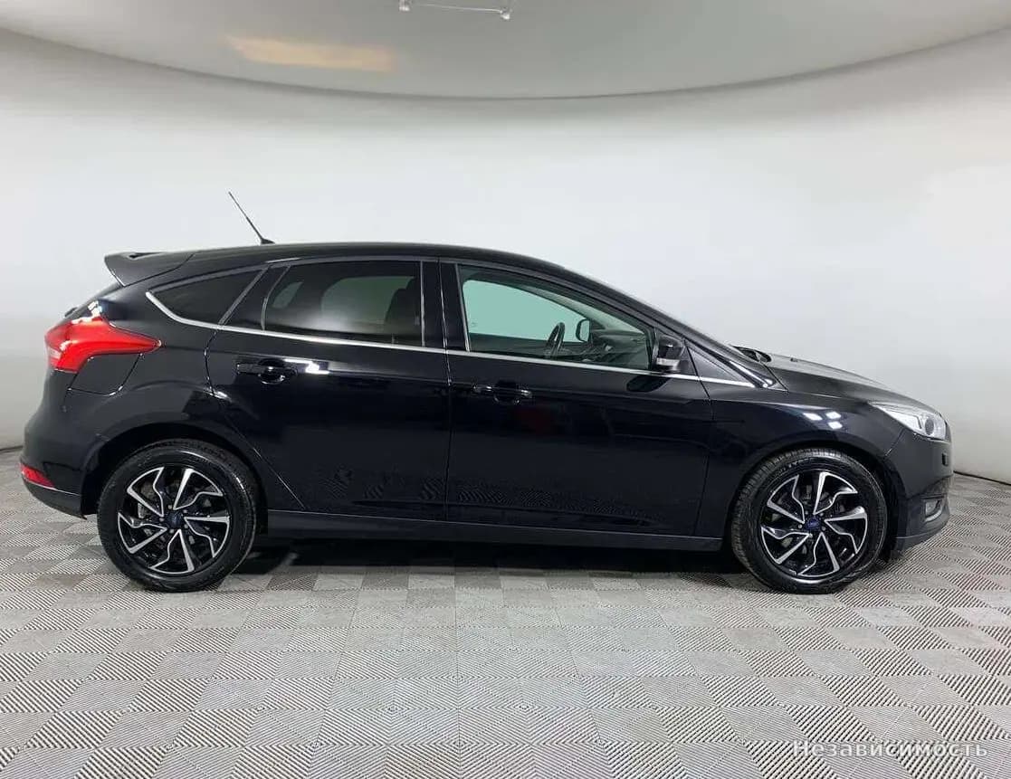 Ford Focus 2016 с пробегом — фото 4