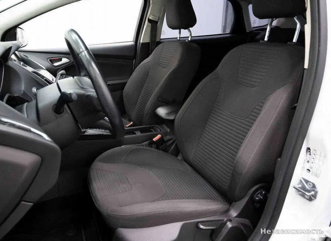 Ford Focus 2016 с пробегом — фото 8