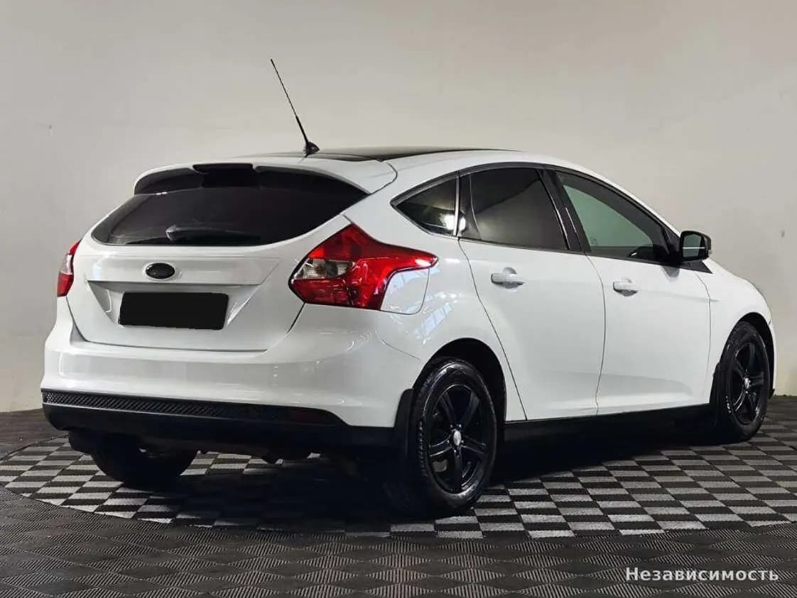 Ford Focus 2014 с пробегом — фото 4
