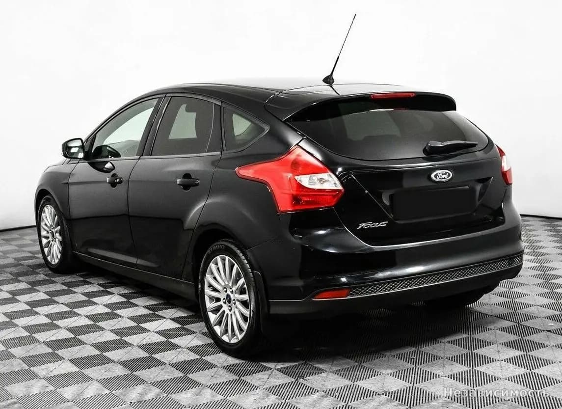 Ford Focus 2012 с пробегом — фото 7