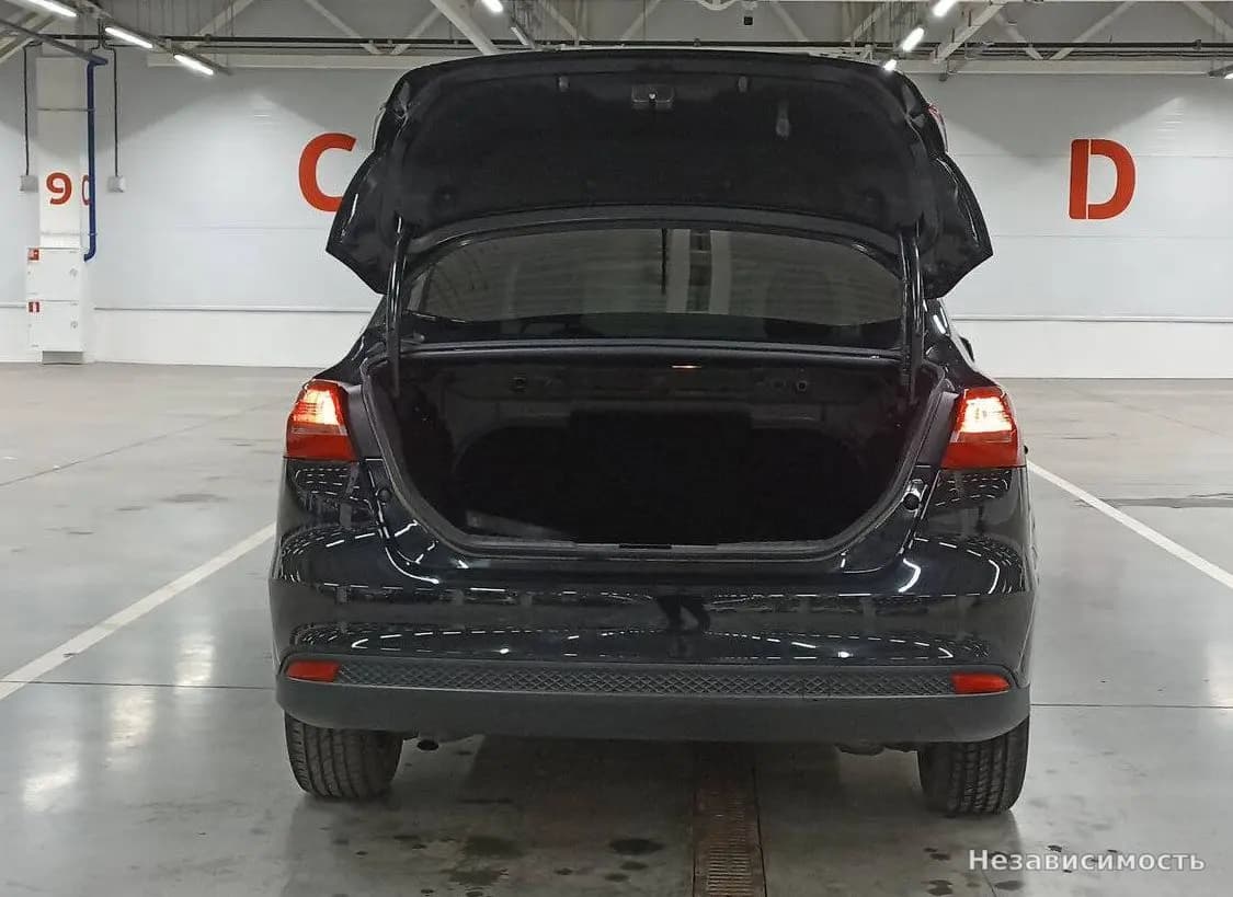 Ford Focus 2019 с пробегом — фото 10