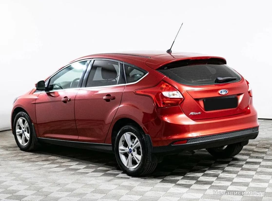 Ford Focus 2012 с пробегом — фото 6