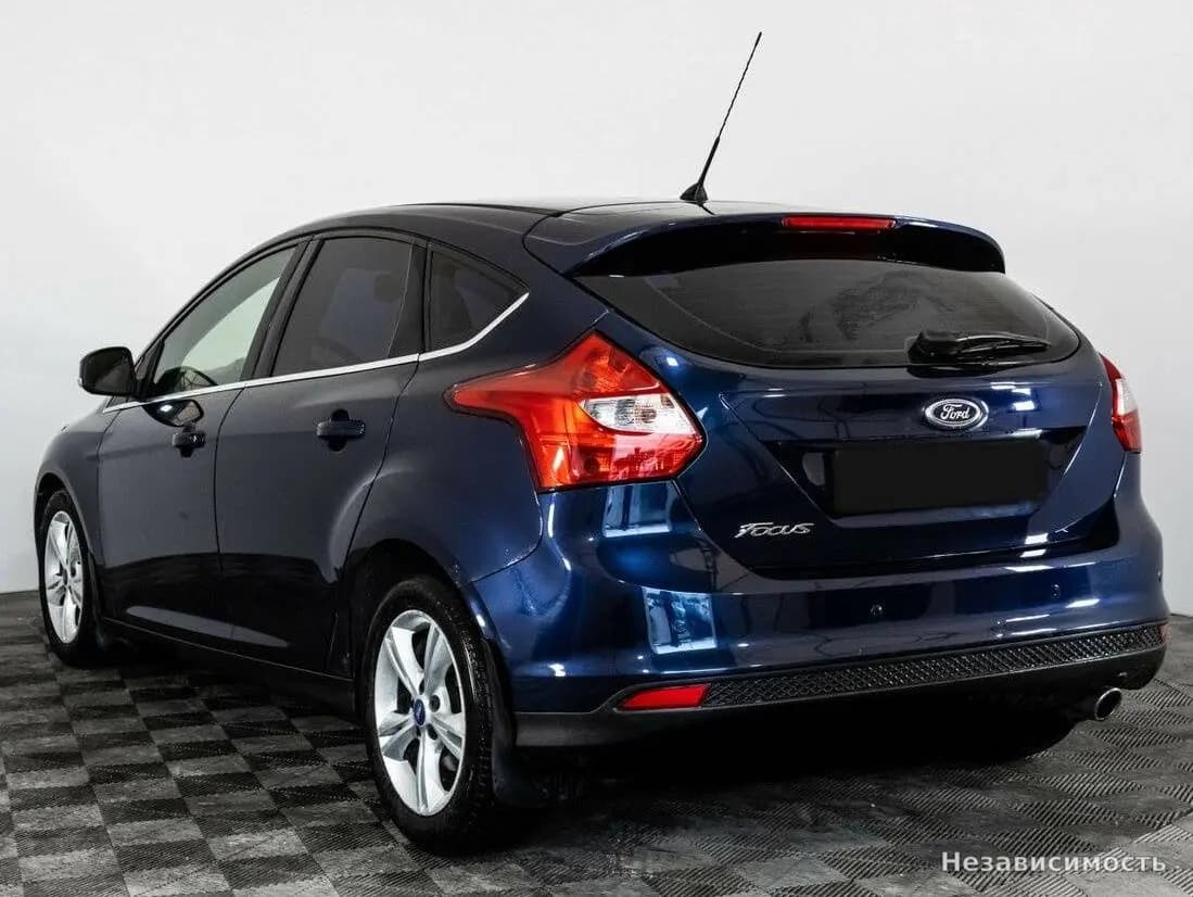 Ford Focus 2012 с пробегом — фото 6