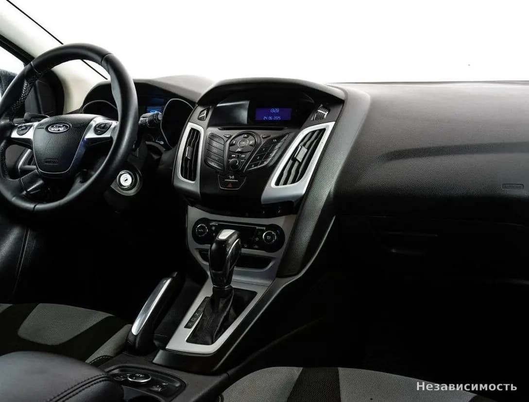 Ford Focus 2012 с пробегом — фото 7