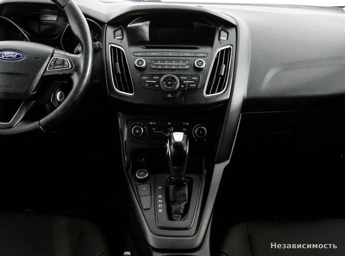 Ford Focus 2015 с пробегом — фото 9