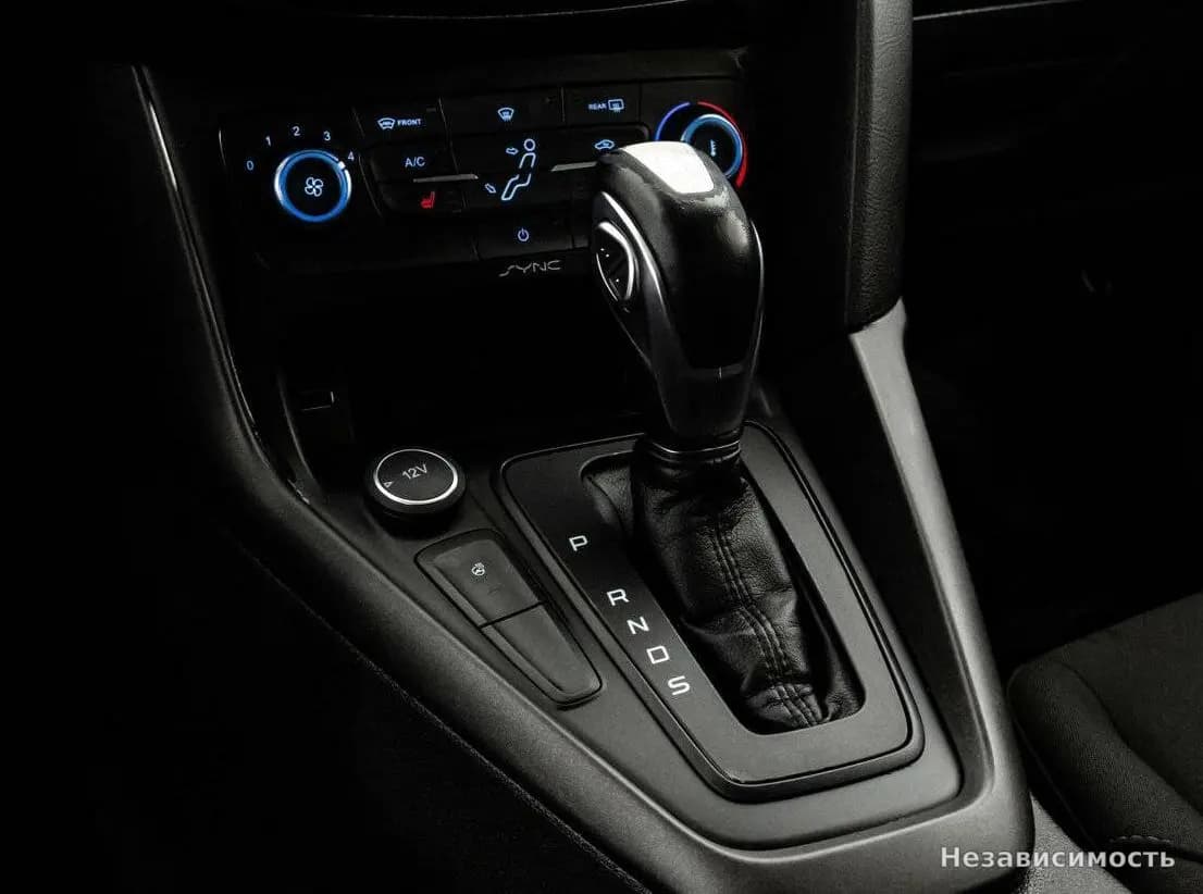 Ford Focus 2015 с пробегом — фото 10