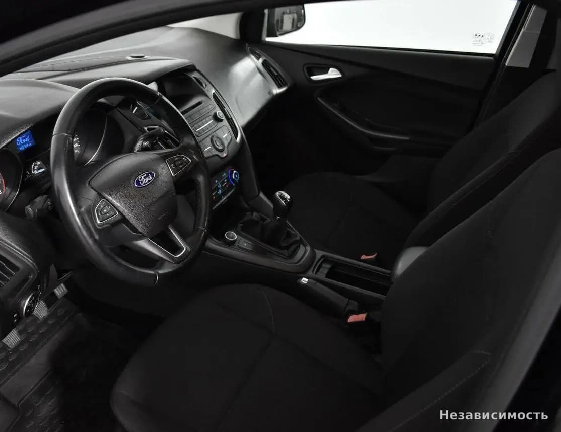 Ford Focus 2016 с пробегом — фото 9