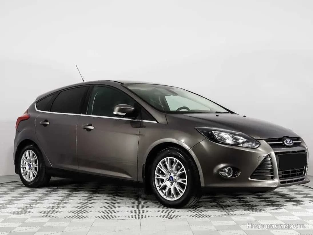 Ford Focus 2013 с пробегом — фото 3