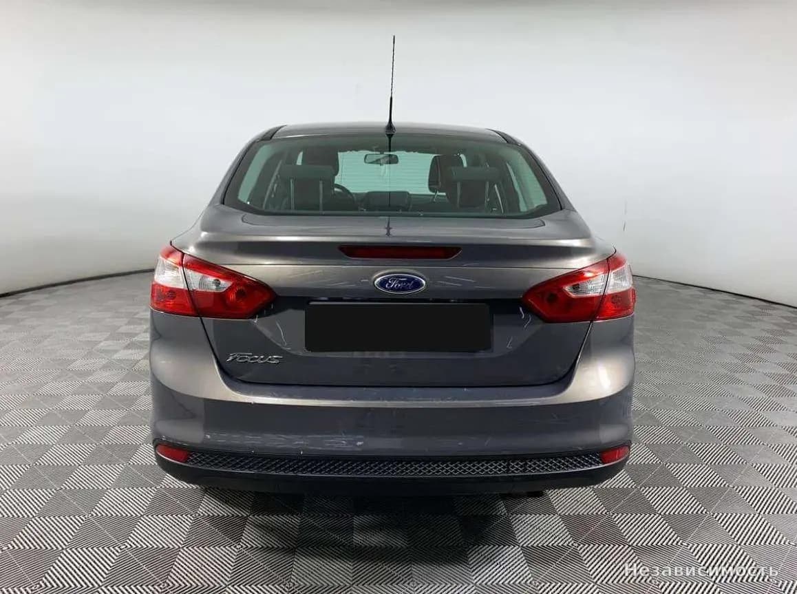 Ford Focus 2015 с пробегом — фото 6