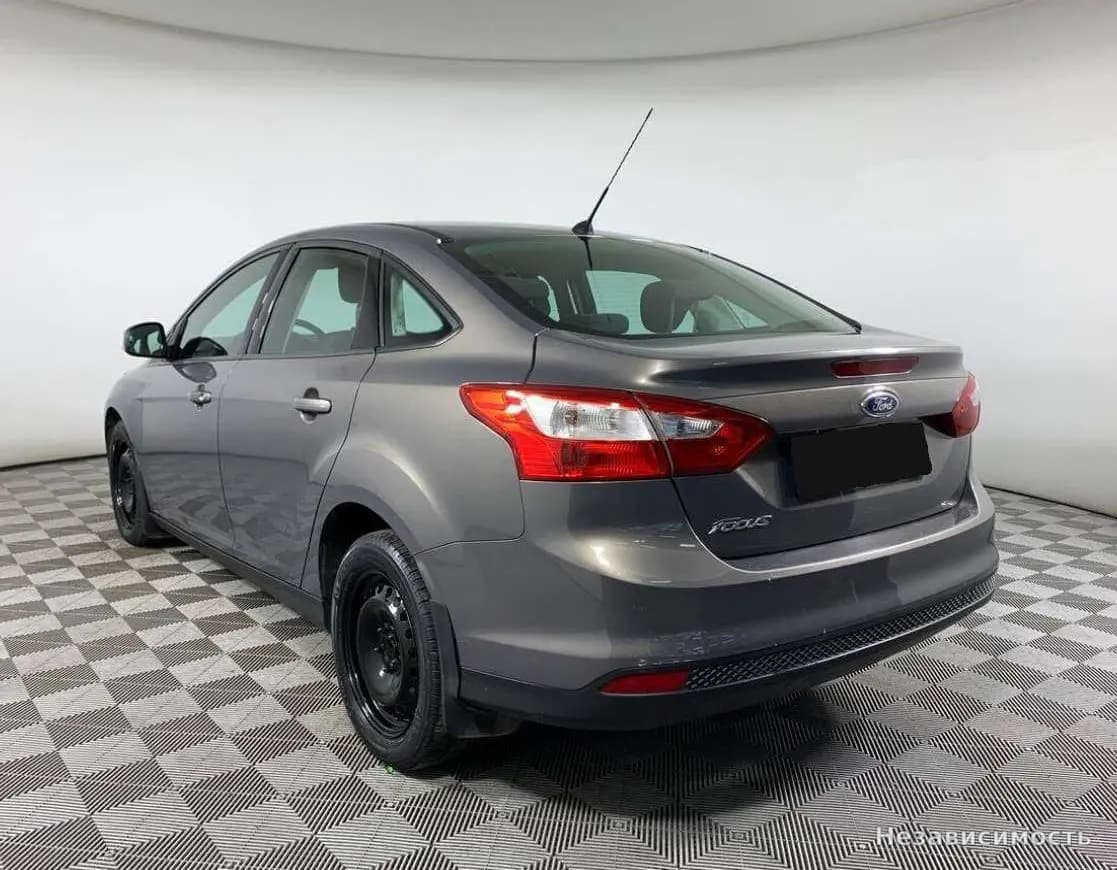 Ford Focus 2015 с пробегом — фото 7
