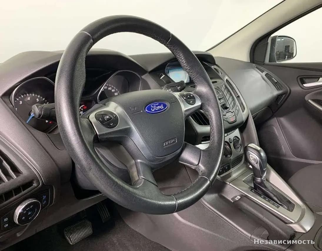 Ford Focus 2015 с пробегом — фото 9