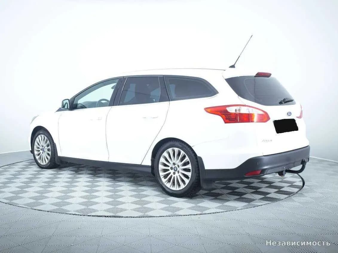 Ford Focus 2012 с пробегом — фото 8