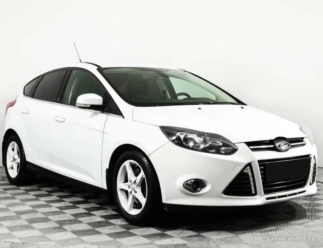 Ford Focus 2013 с пробегом — фото 3