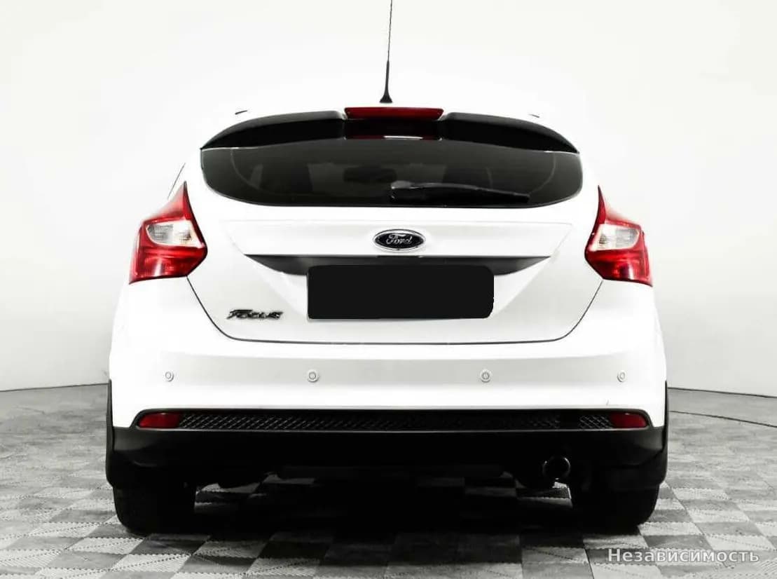 Ford Focus 2013 с пробегом — фото 5