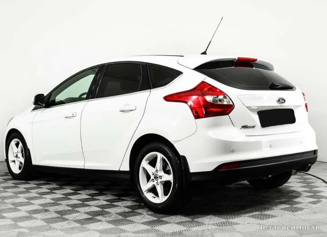 Ford Focus 2013 с пробегом — фото 6