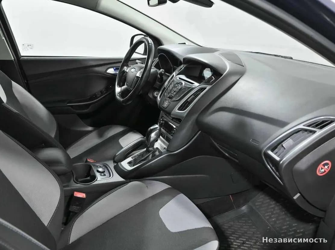 Ford Focus 2013 с пробегом — фото 6