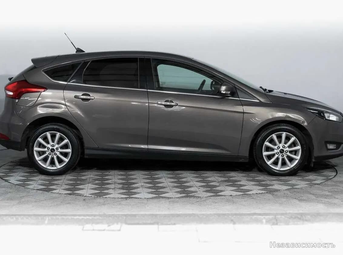 Ford Focus 2017 с пробегом — фото 4