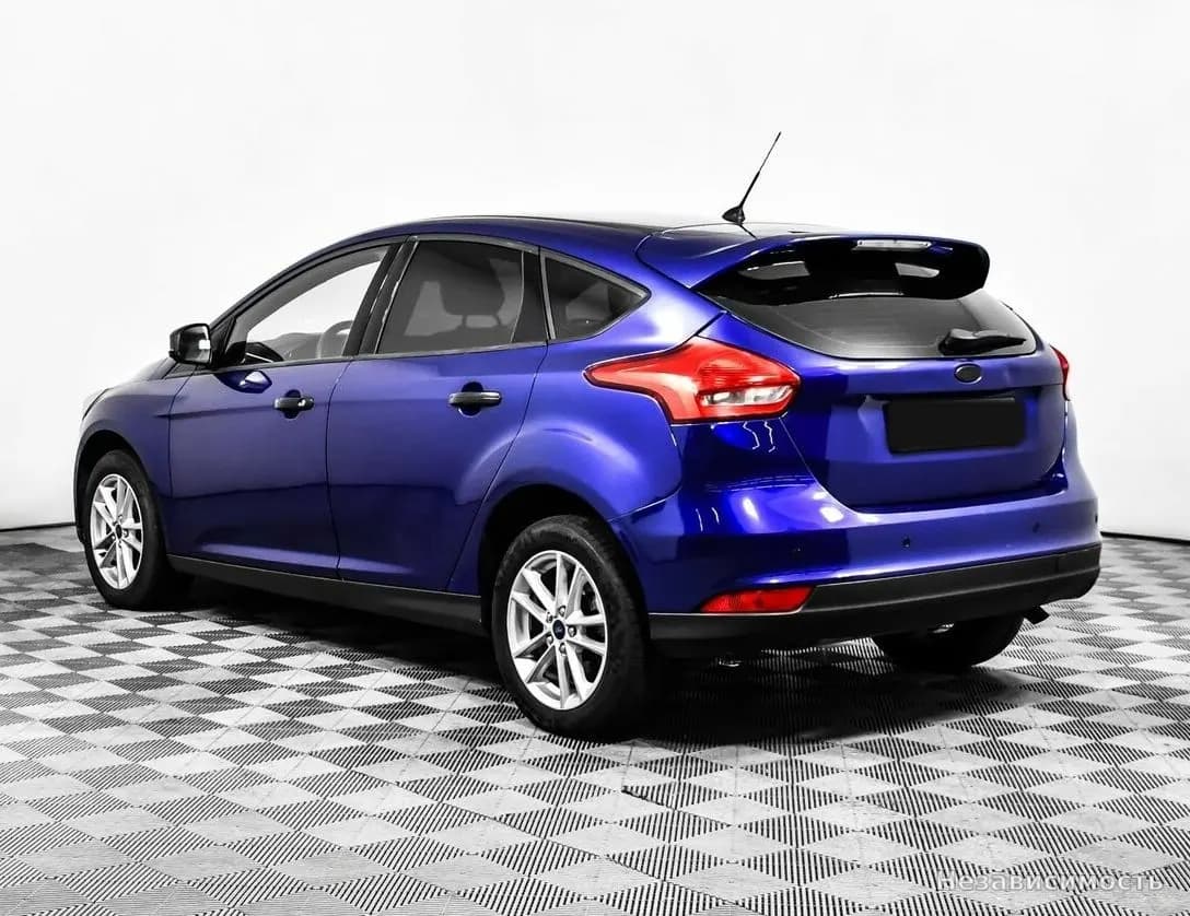 Ford Focus 2015 с пробегом — фото 6