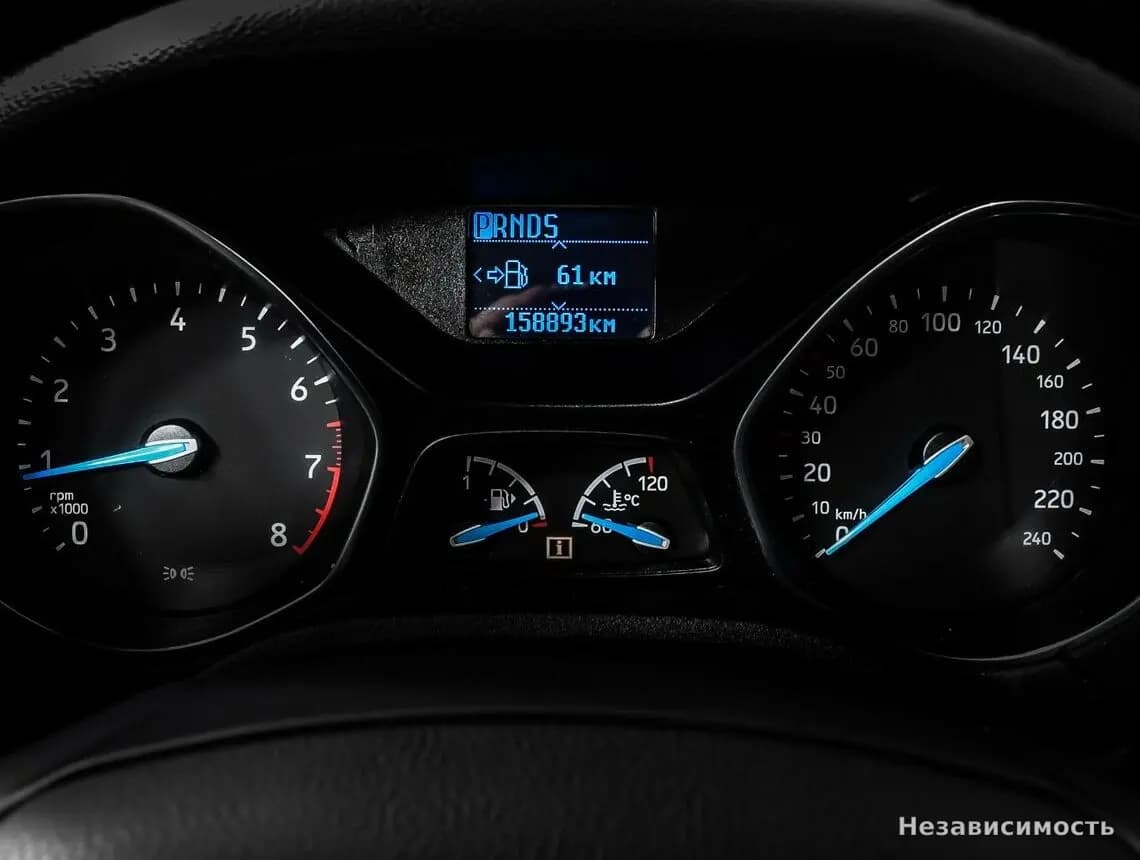 Ford Focus 2015 с пробегом — фото 9