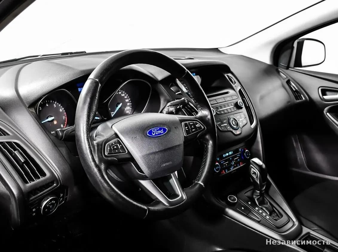 Ford Focus 2015 с пробегом — фото 10