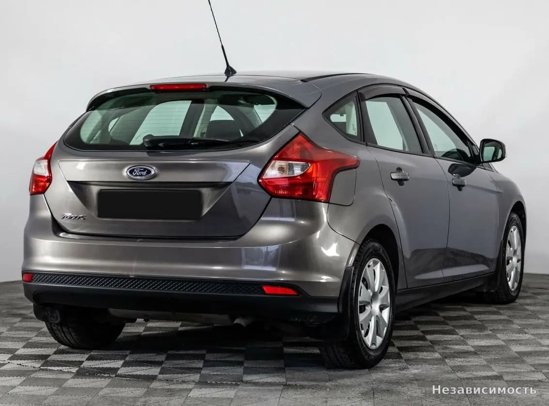 Ford Focus 2014 с пробегом — фото 4