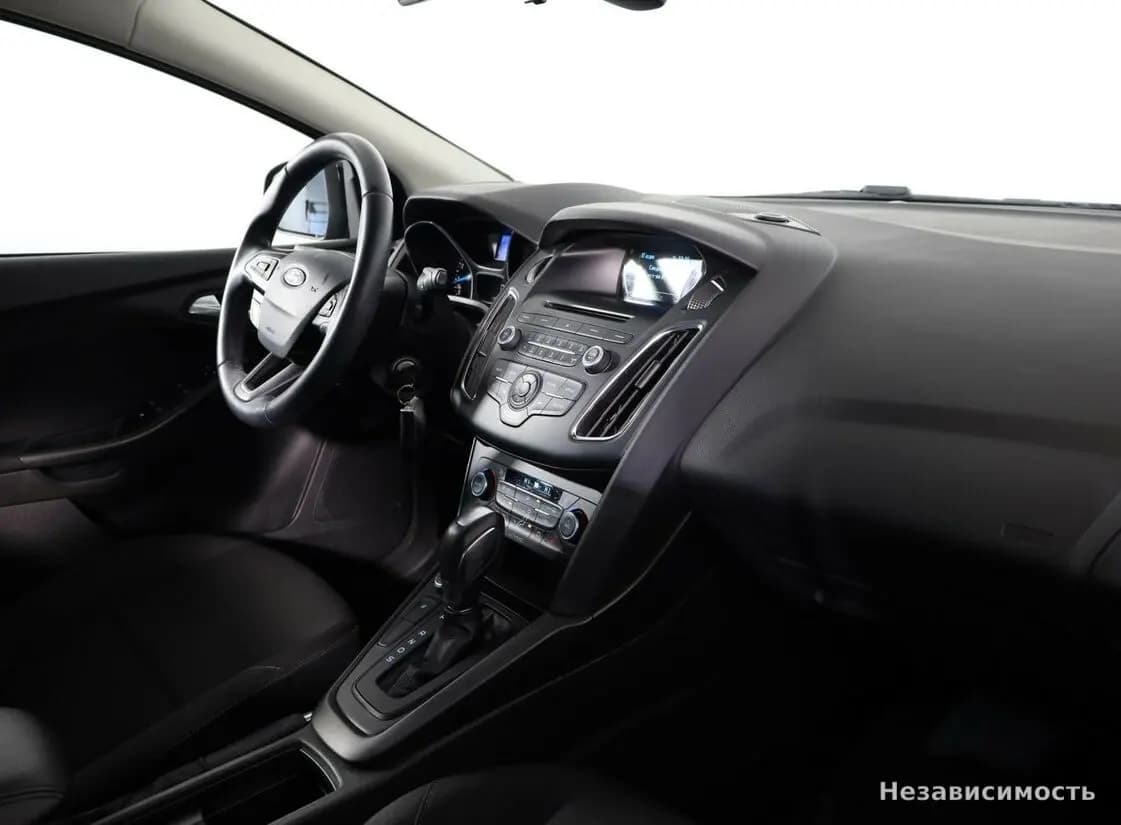 Ford Focus 2018 с пробегом — фото 8