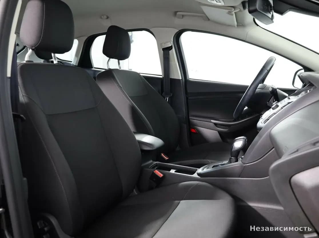 Ford Focus 2018 с пробегом — фото 9