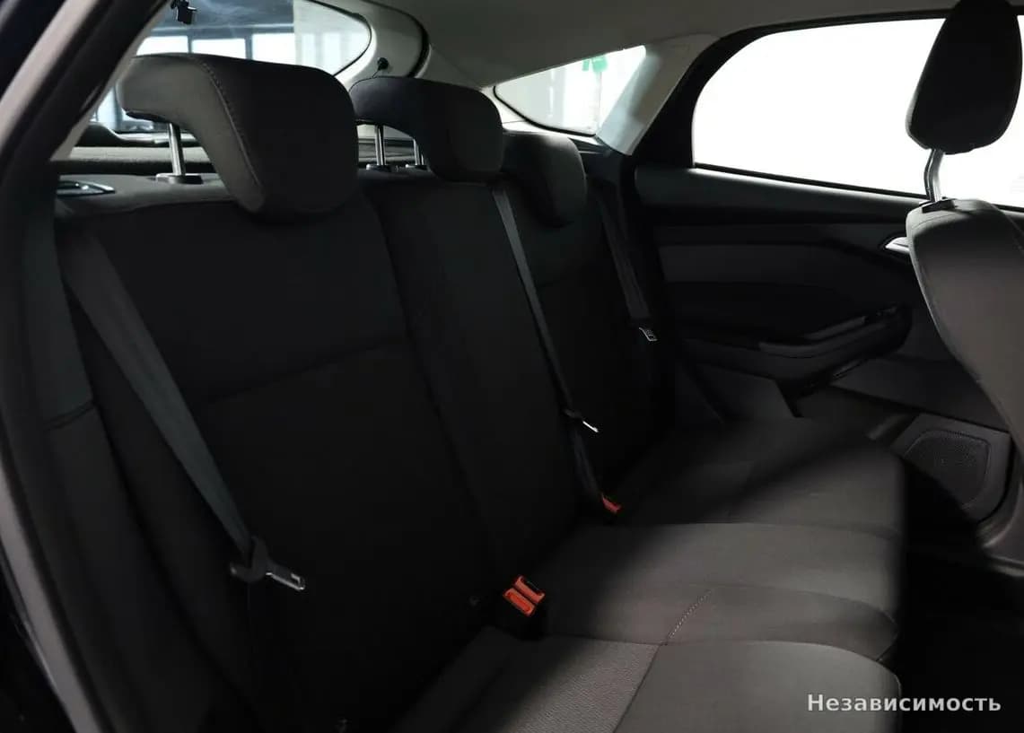 Ford Focus 2018 с пробегом — фото 10