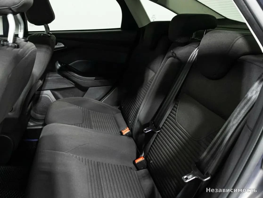 Ford Focus 2019 с пробегом — фото 10