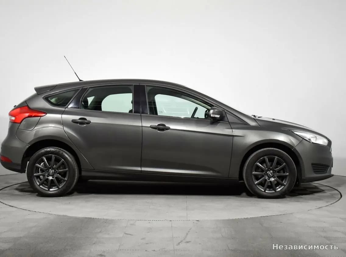 Ford Focus 2016 с пробегом — фото 4