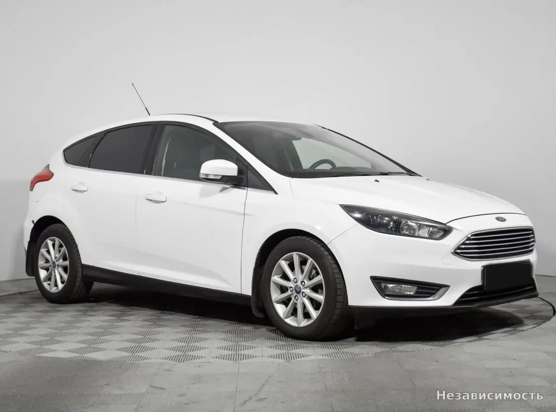 Ford Focus 2016 с пробегом — фото 3